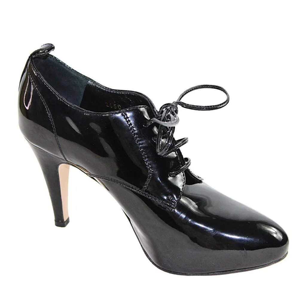Gianvito Rossi Handcrafted Black Patent Lace Up Stiletto, Size 36.5 (US 6.5)